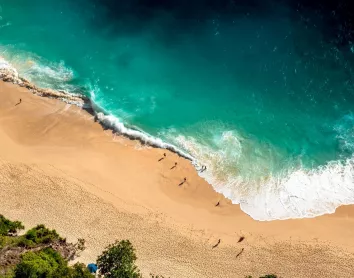 Bali Plage de Candi Basa Sable Tourisme